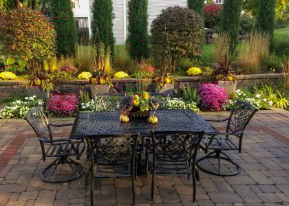 Unique and Timeless Fall Decorating Tips For Your Garden